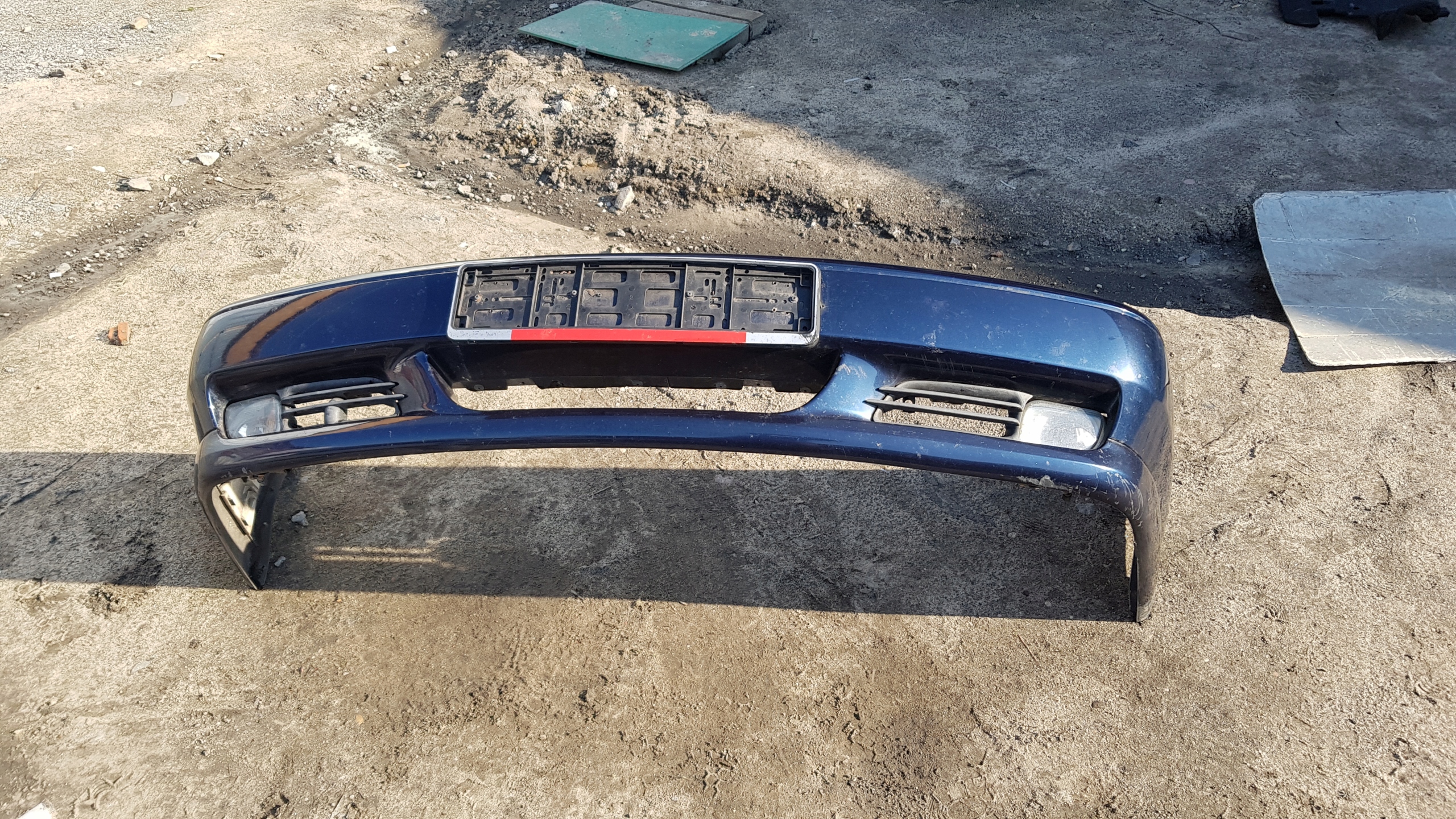 VOLVO V70 and bumper front V70 417-26
