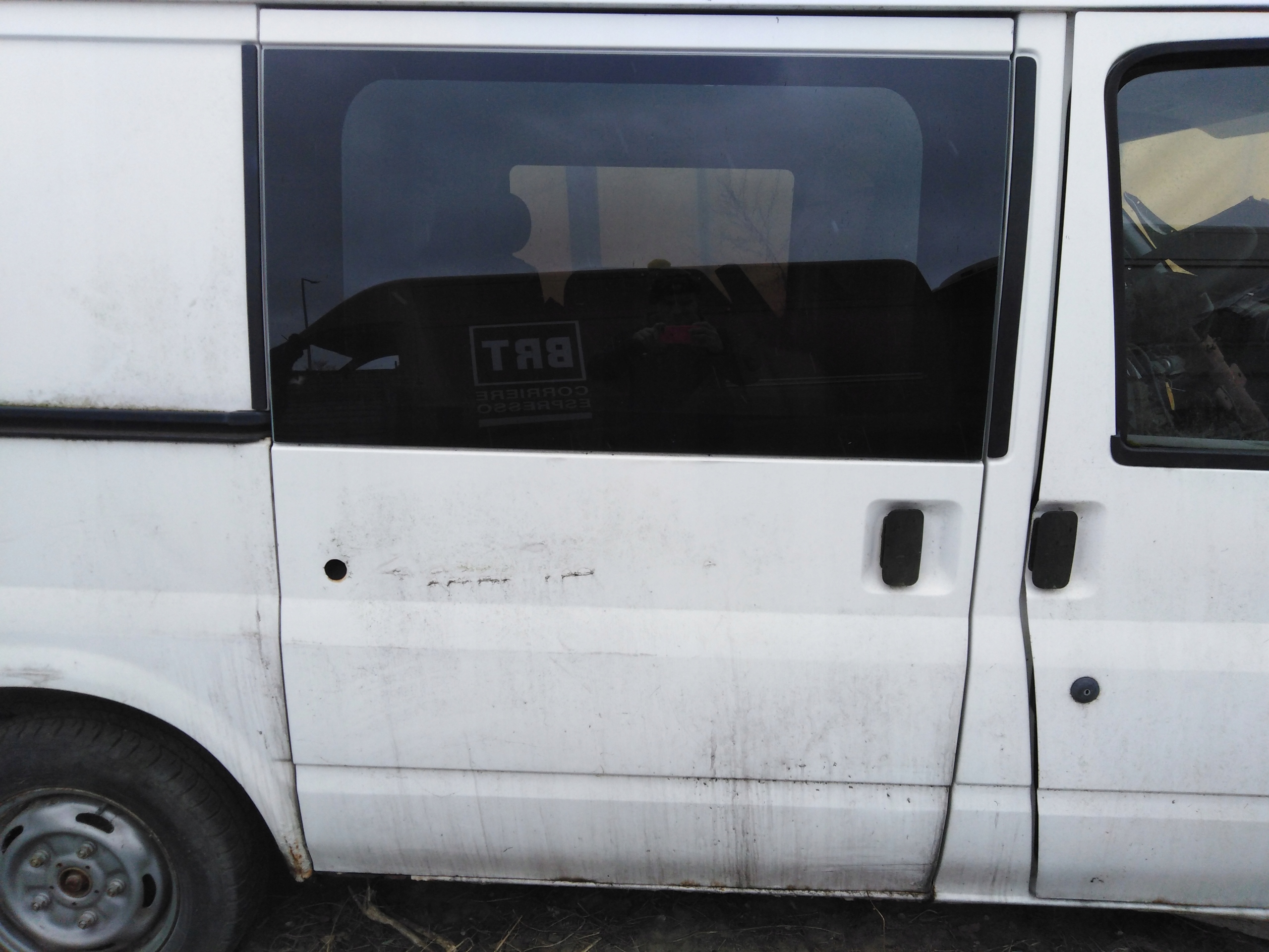 DRZWI BOCZNE PRZESUWNE Z SZYBA PRAWE H1 FORD TRANSIT MK6/7