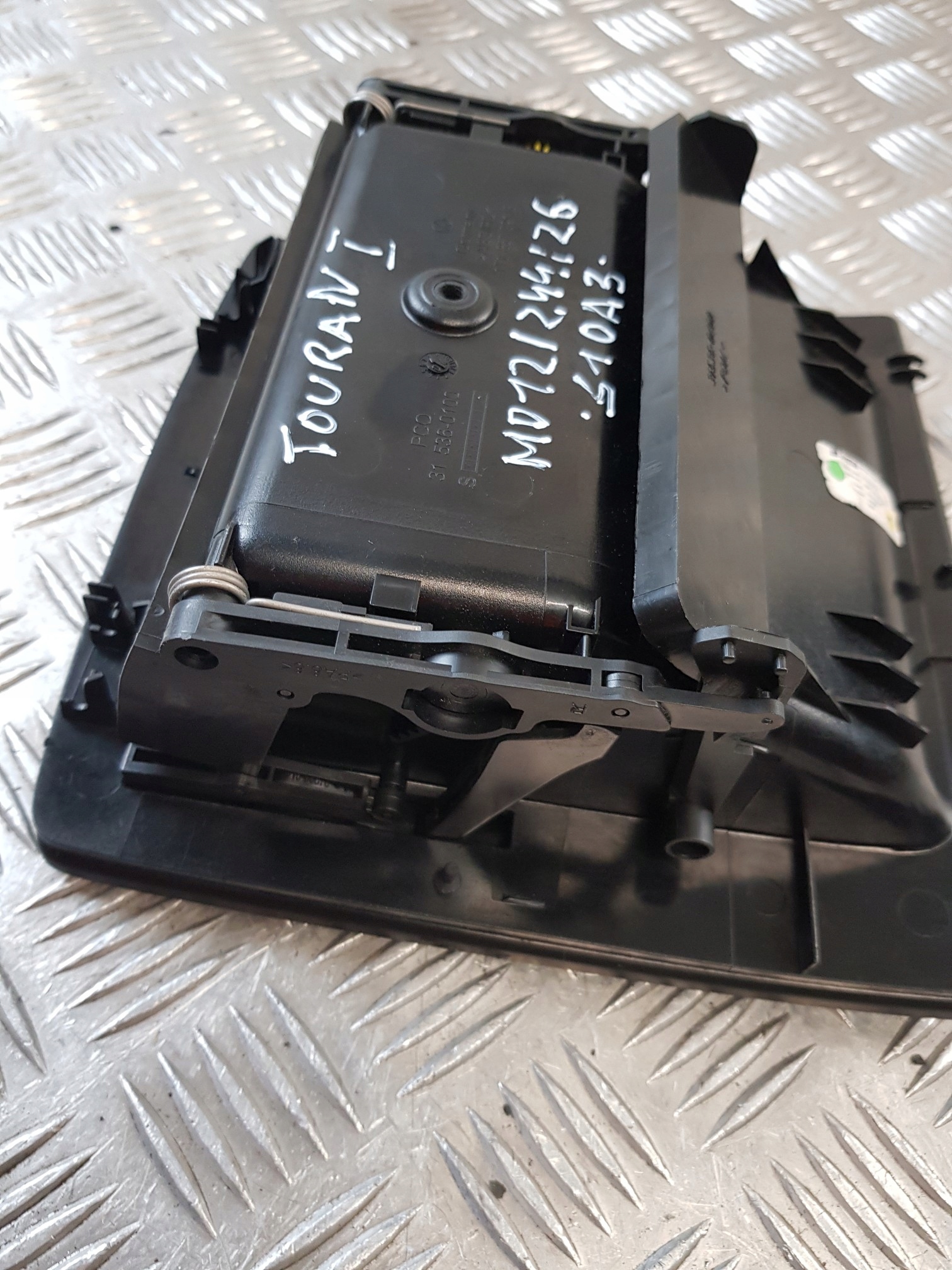 passenger compartment consoles upper 1T1857921B VW TOURAN and 04R