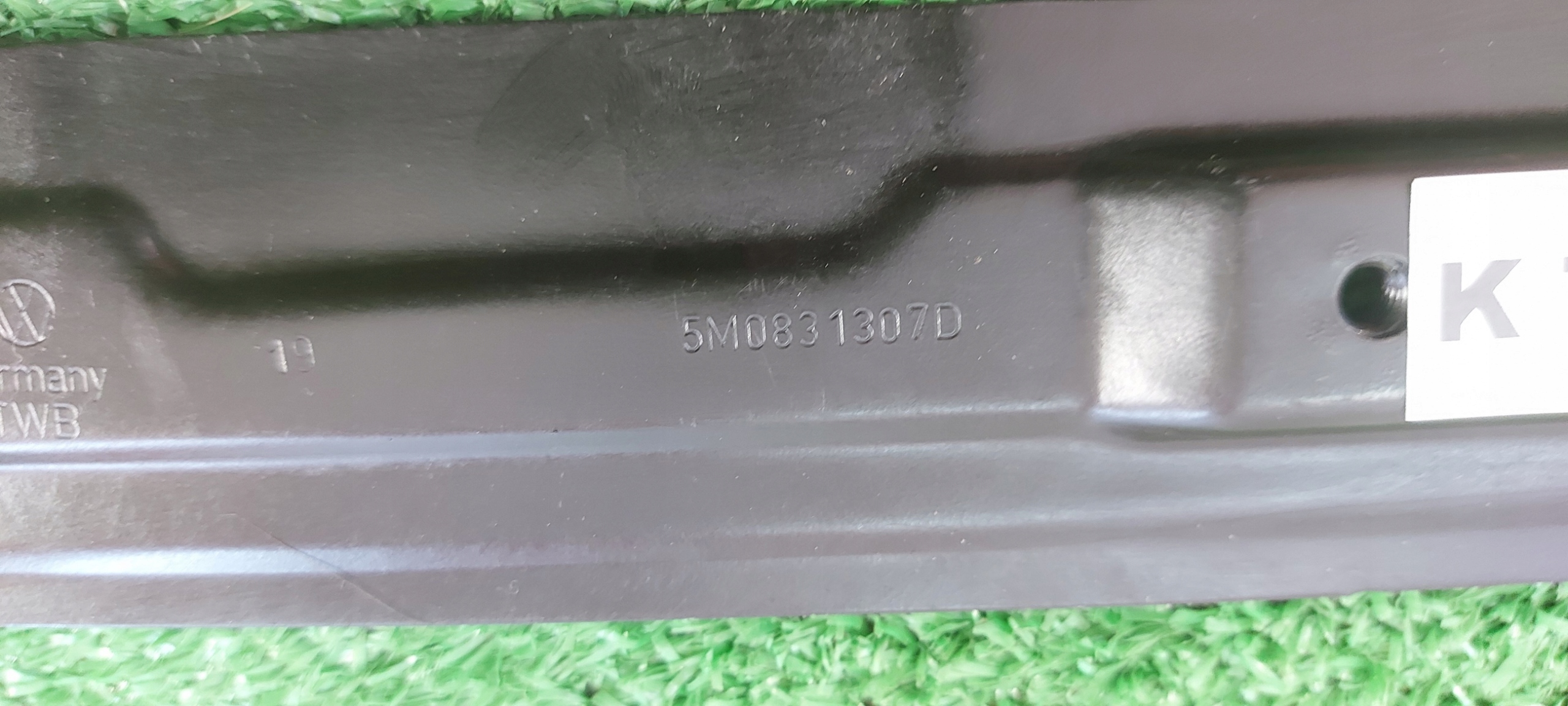 VW GOLF 5 V 6 VI plus console door left front