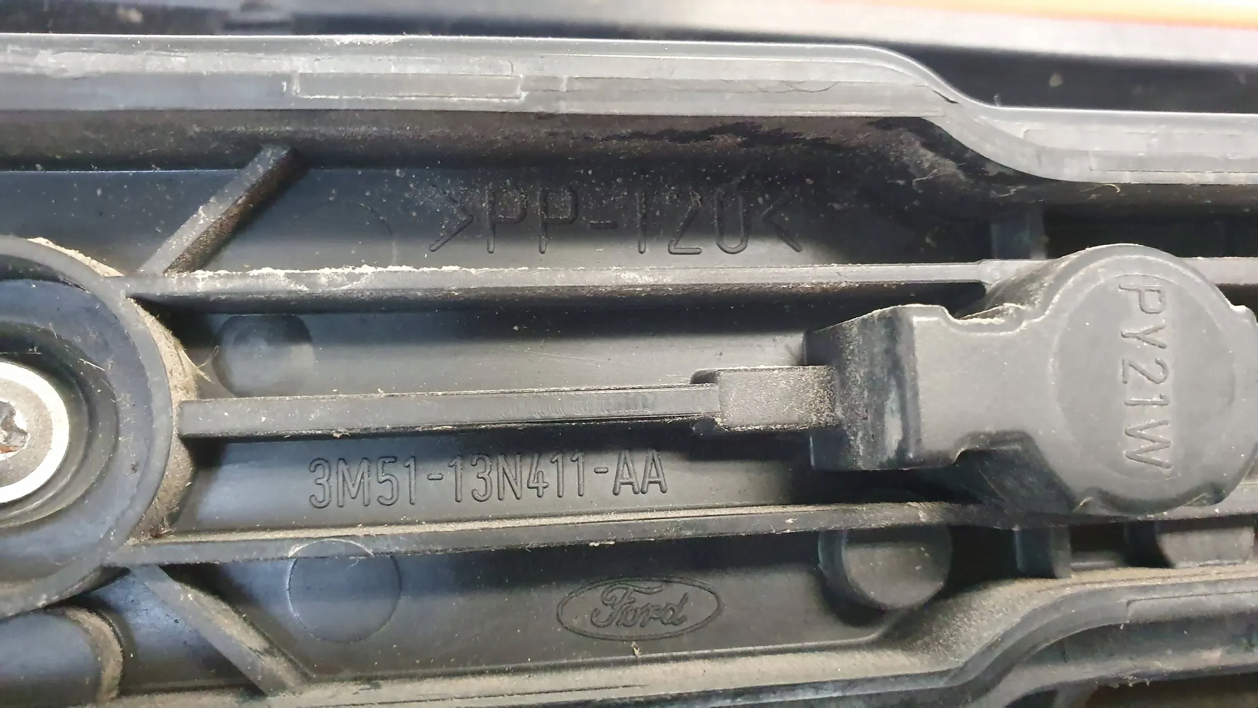 light rear part right 3M51-13N41-AA FORD C-MAX MK1 03