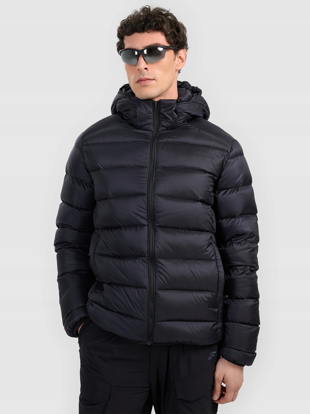 4F Pánská trekingová bunda Černá XXL