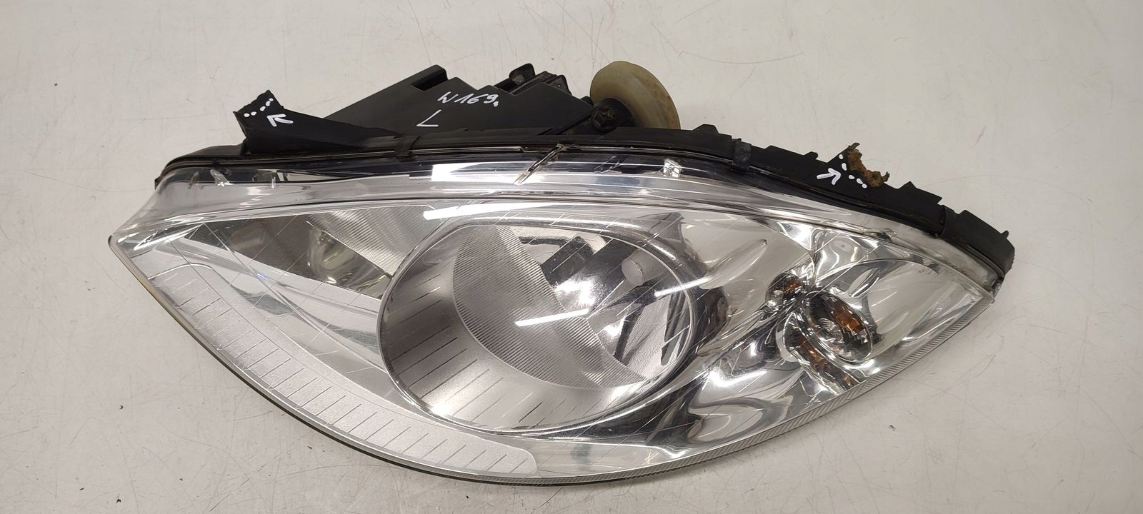 light front front left Mercedes W169