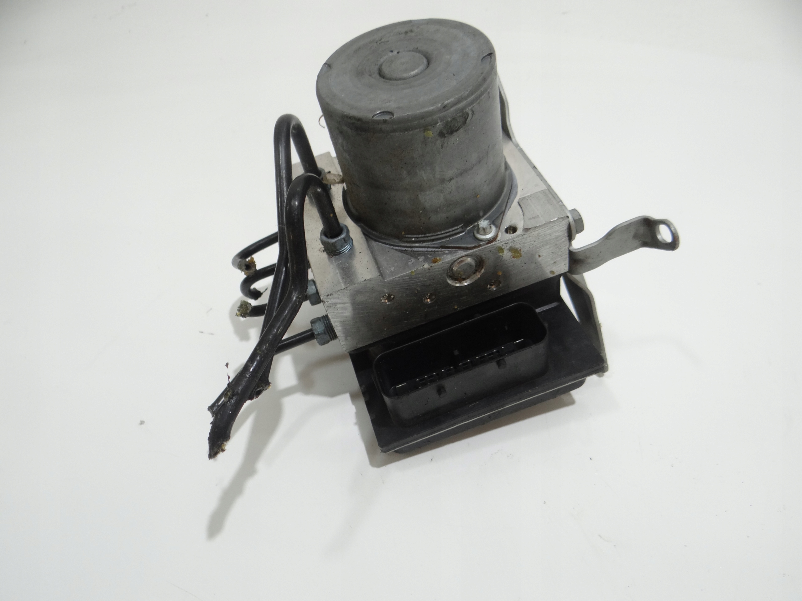 servofreno ABS BMW X1 E84 6799417 2.0D