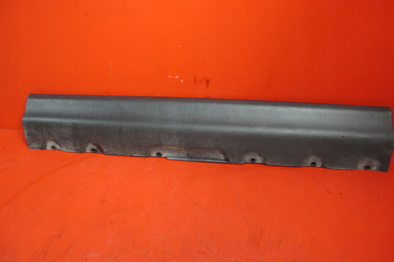 BMW X5 E53 LCI moulding cap threshold right 8402336