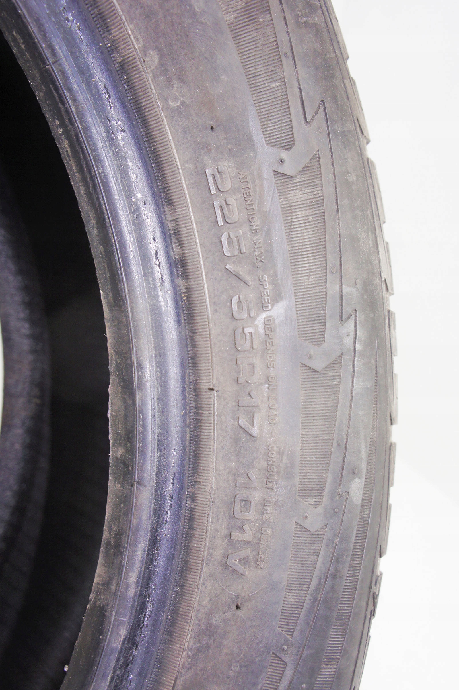 QR043+ Opel Insignia B $ Opony Goodyear UltraGrip 225/55 17' 101V Model Ultragrip Performance GEN-1