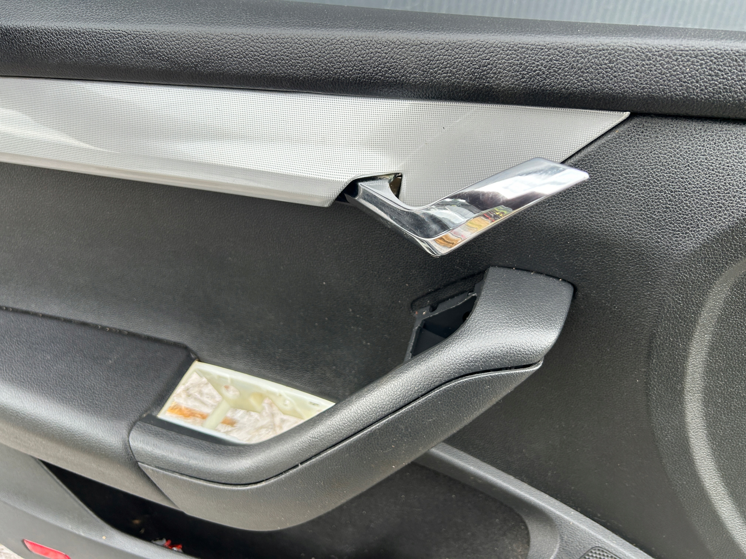 side door left front SKODA OCTAVIA III 12