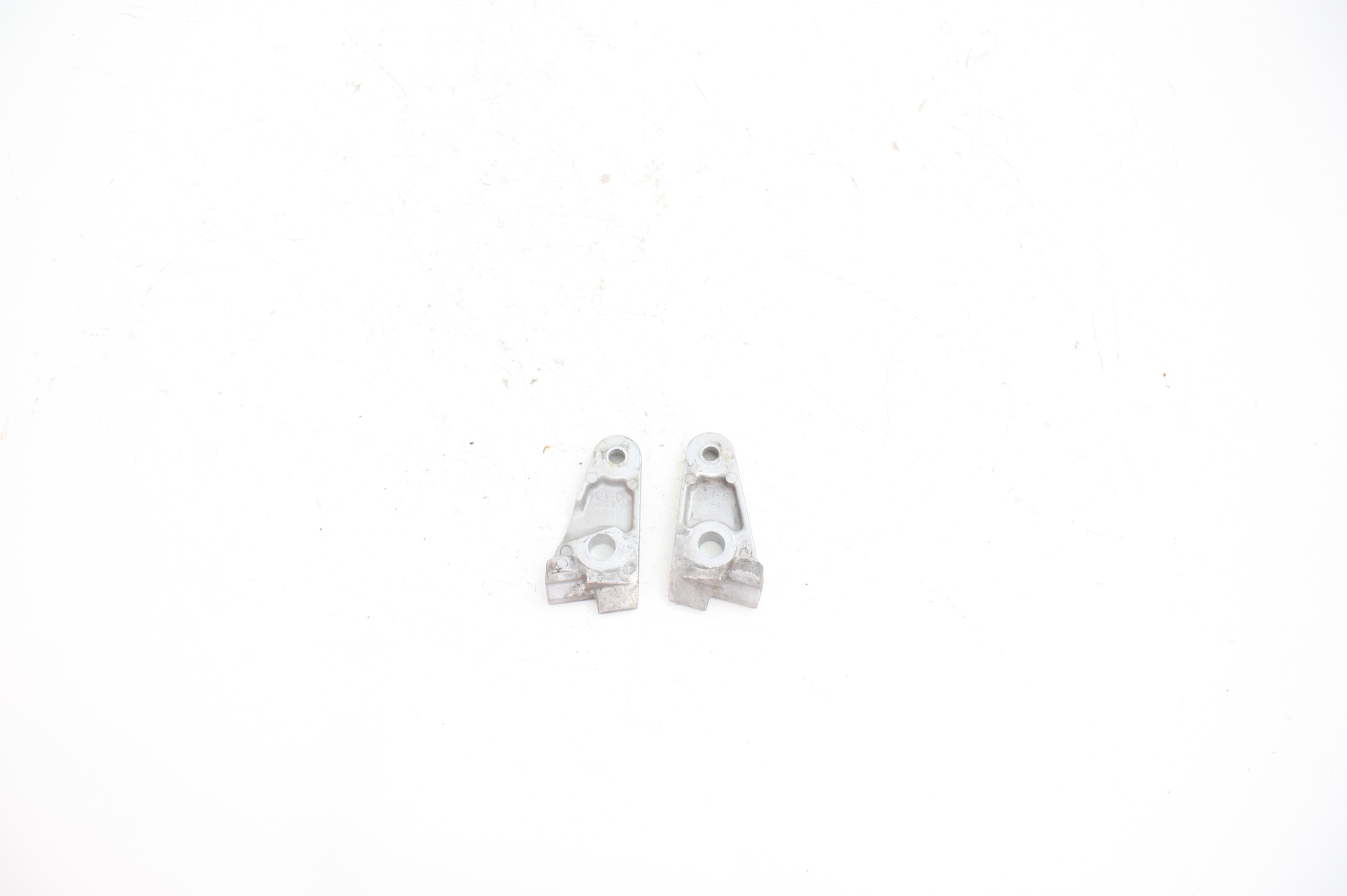 UCHWYT MOCOWANIE REFLEKTORA Honda VF 750 Magna Producent inny