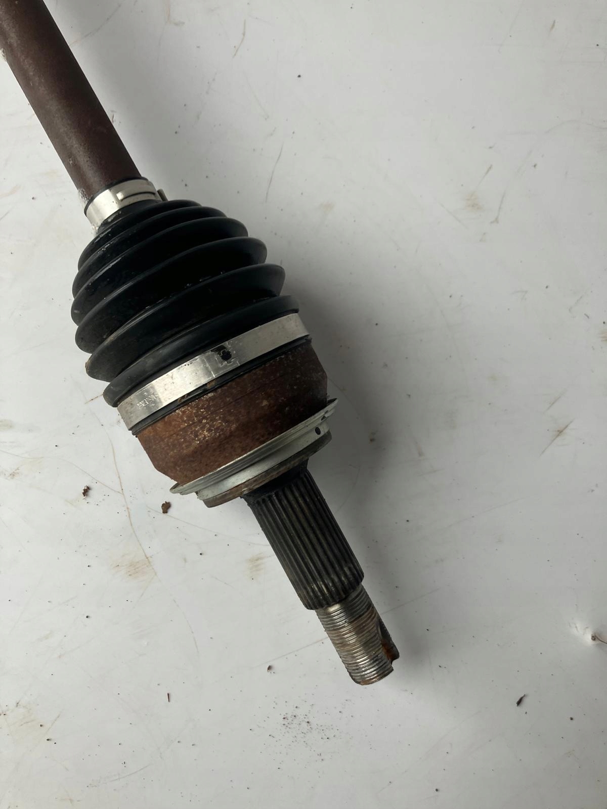 semi-axis right front MEGANE V E-TECH 391000352R