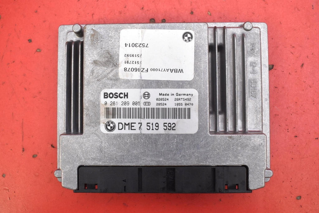 control unit computer of the engine 7519592 BMW E46 2.0i VALVETRONIC 143 KM 01-06