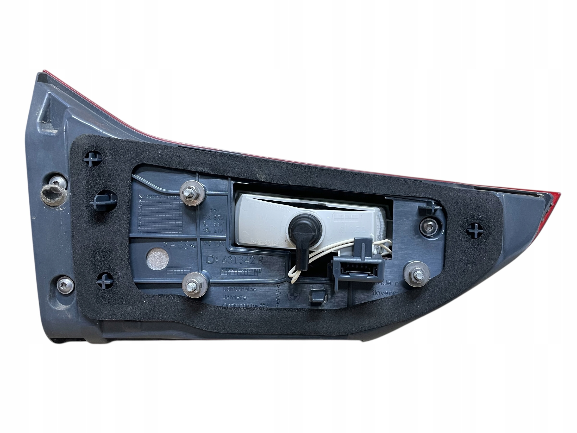 light right to the bonnet boot BMW 5 G31 EU