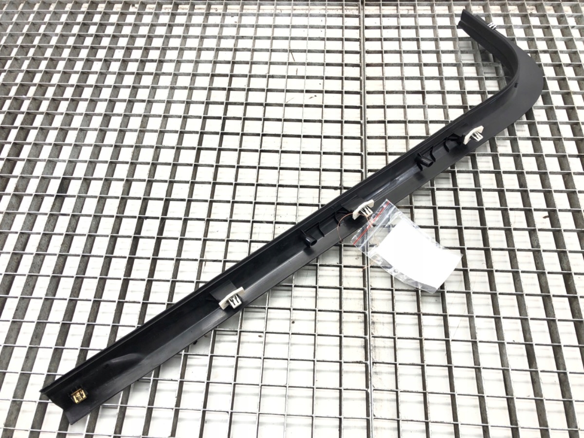 LISTWA PROGOWA PRAWA CHEVROLET CAMARO 15-22 Typ samochodu Samochody osobowe