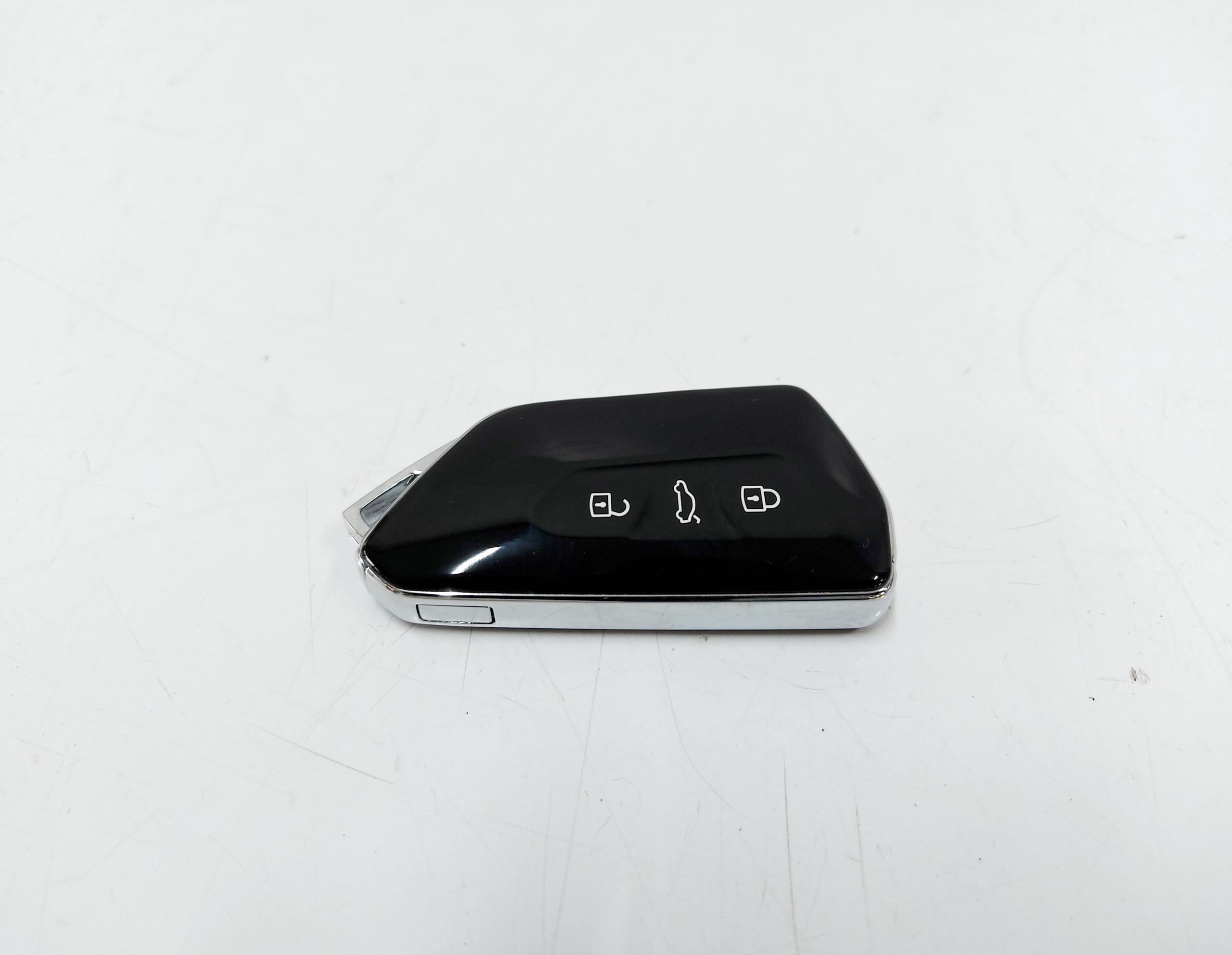 SKODA OCTAVIA IV 5E3 23r. Kluczyk pilot keyless go 5E3959753R Typ samochodu Samochody osobowe