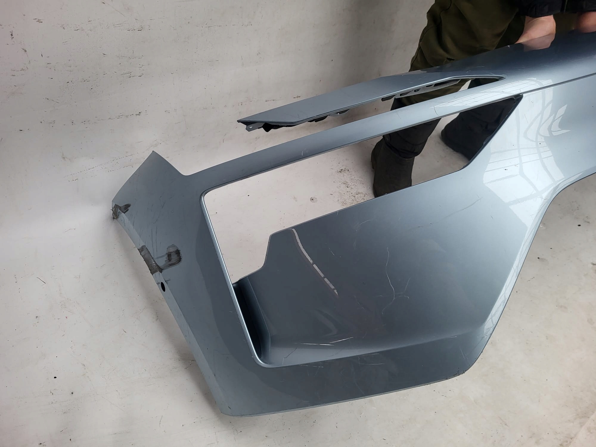 POLESTAR 4 bumper front front 80008611 PDC