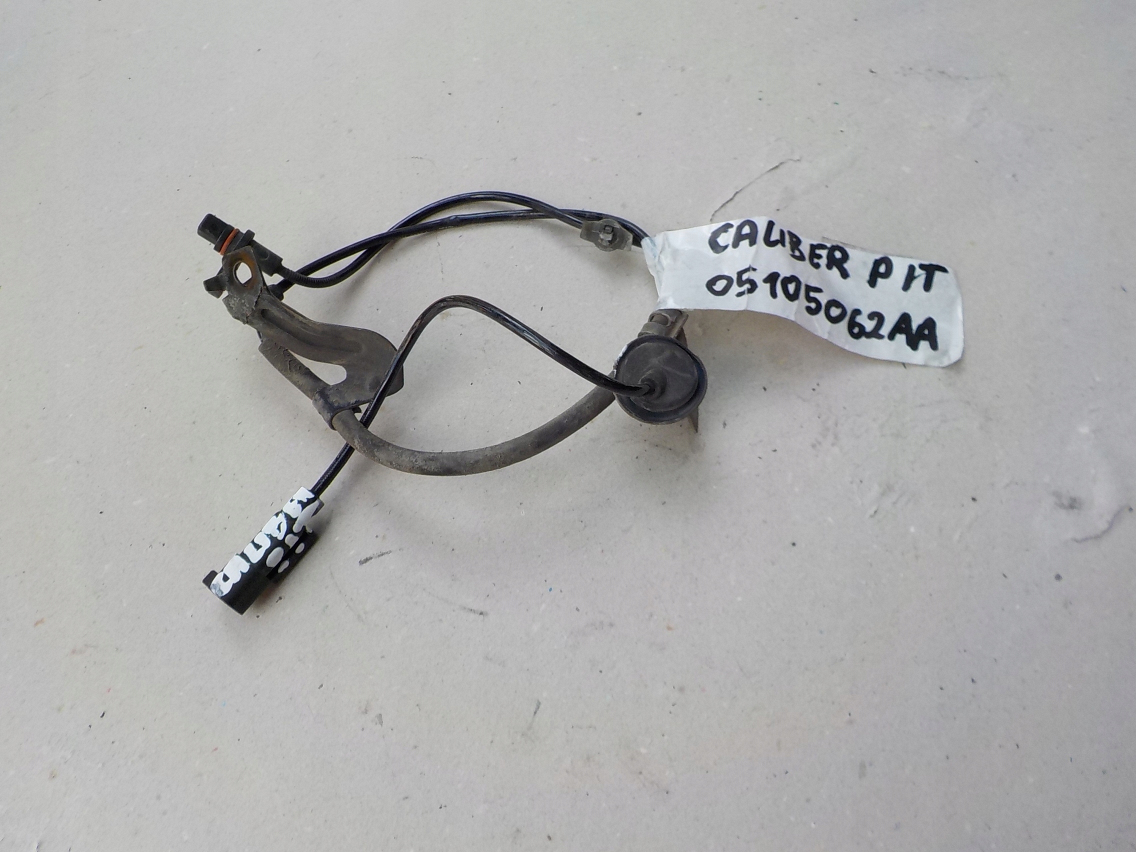 Sensor abs rechts heck dodge caliber 05105062AA