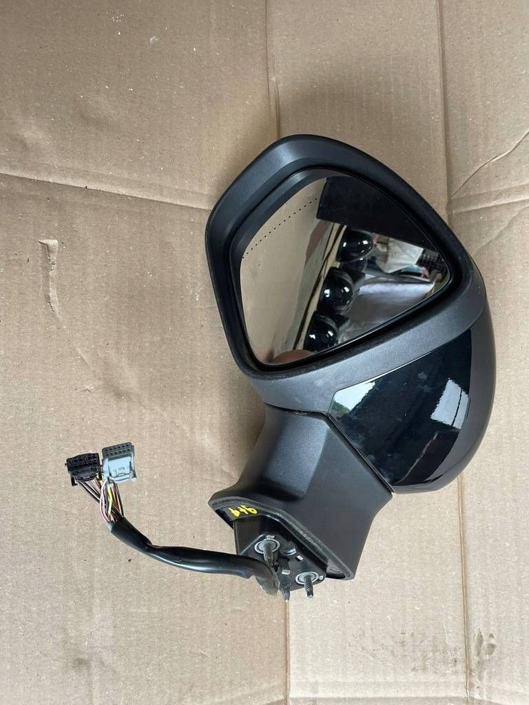 mirror RENAULT CAPTUR II left 9+4 PIN