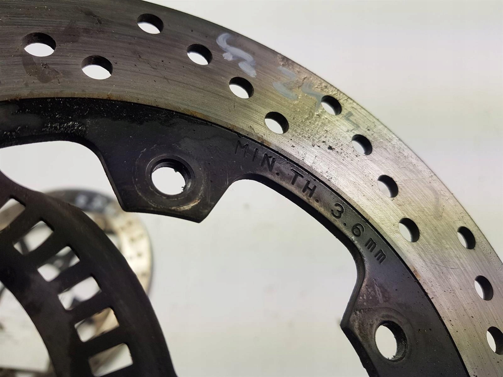 TARCZA HAMULCOWA TYL DUCATI MONSTER 696 ABS Part manufacturer Other