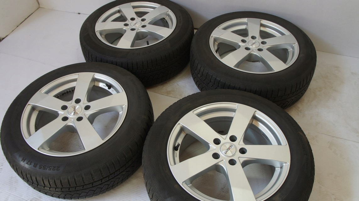 Колеса K1749 Audi 5x112 225/55 / R17 et35 7. 5JX17 VW