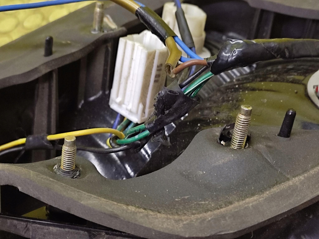 HYUNDAI COUPE light right rear part 92402275
