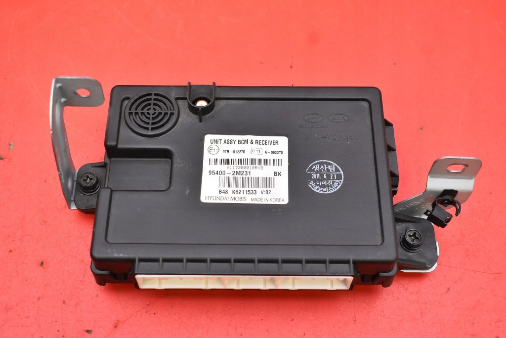 Centralina modulo BCM 95400-2M231 HYUNDAI GENESIS 1 e 2.0 RS TURBO 213 KM