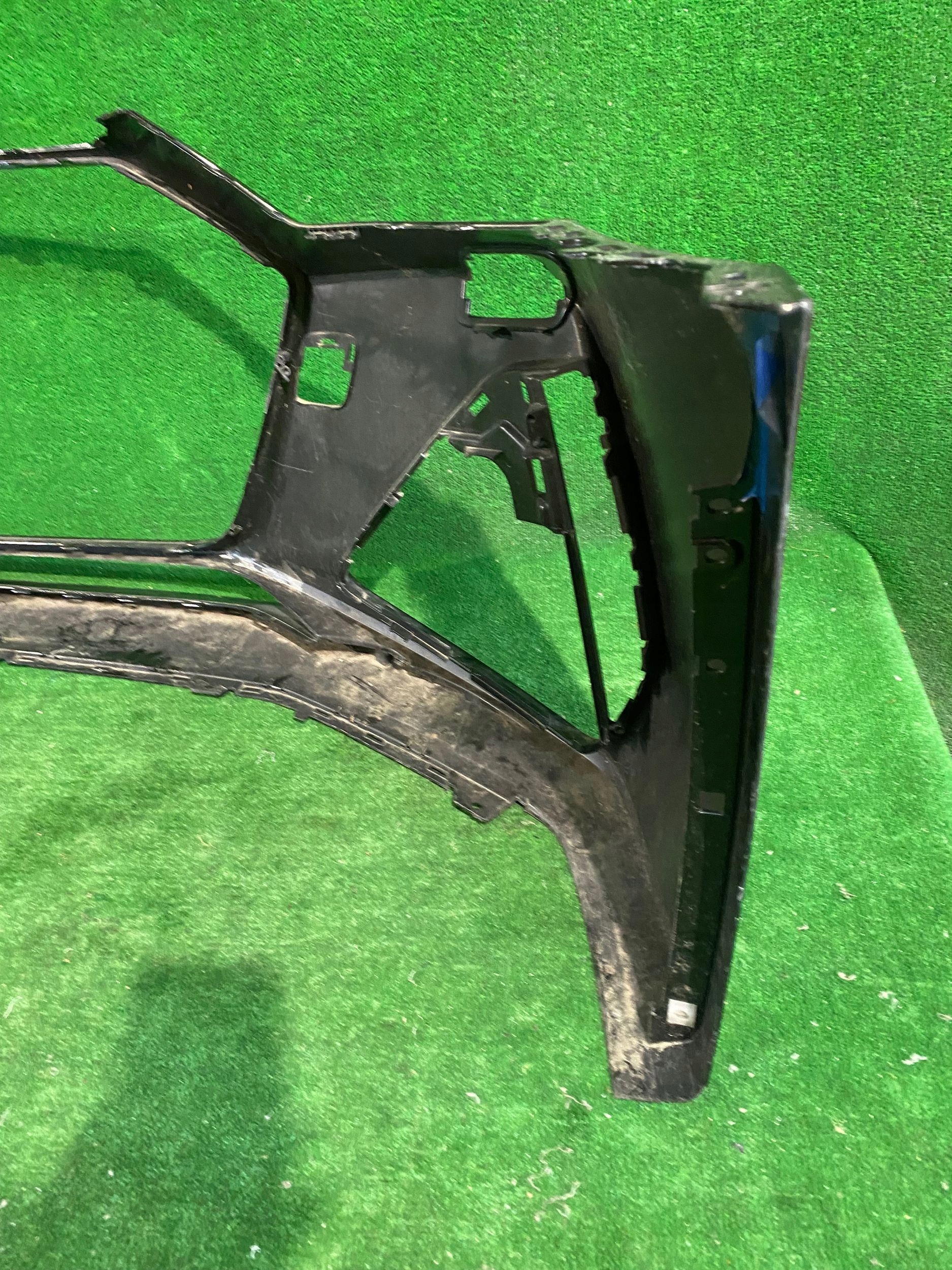 front bumper front AUDI RS7 RS6 C8 NR.Z4638