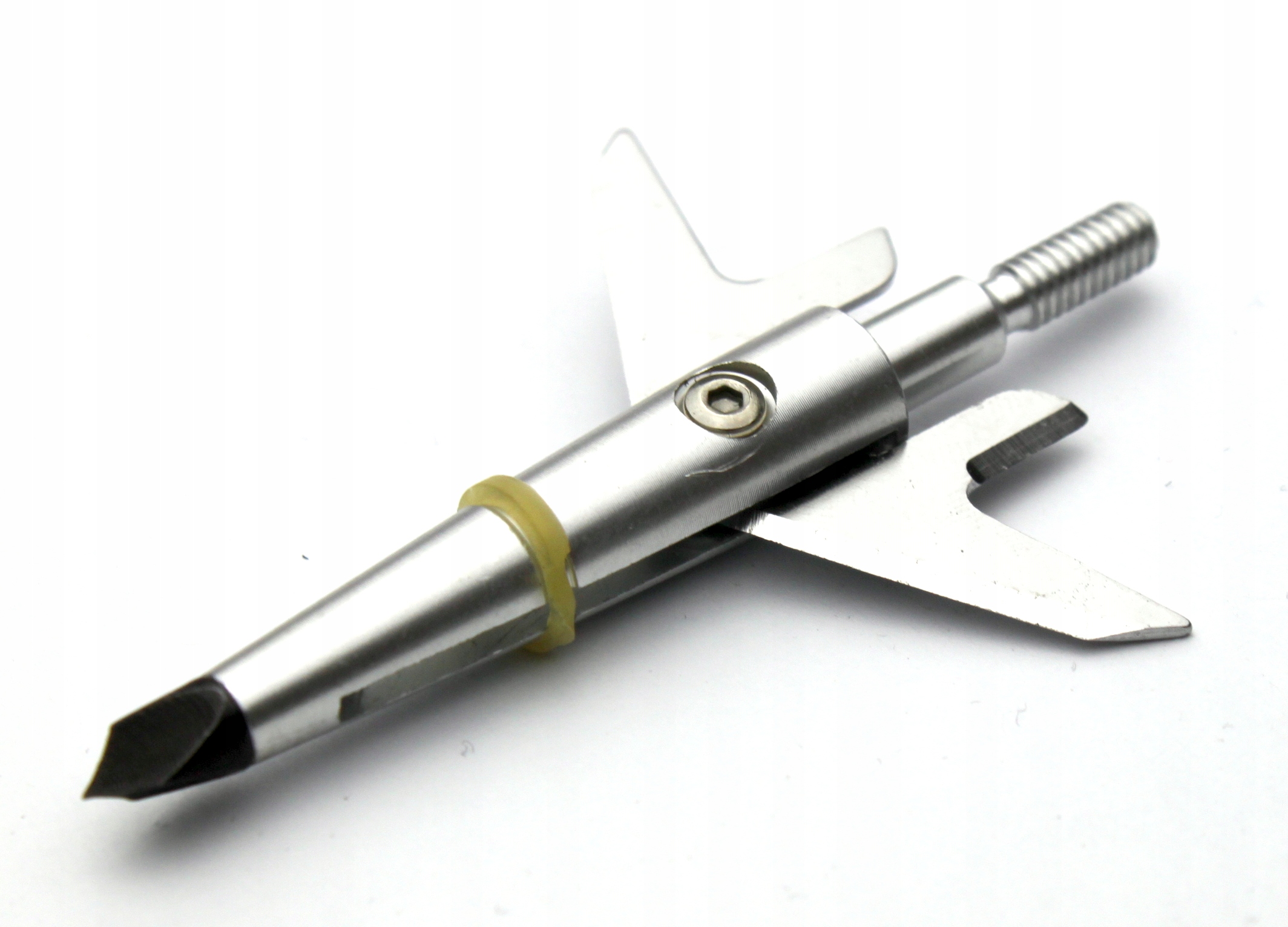 Grot myśliwski Militech 745
