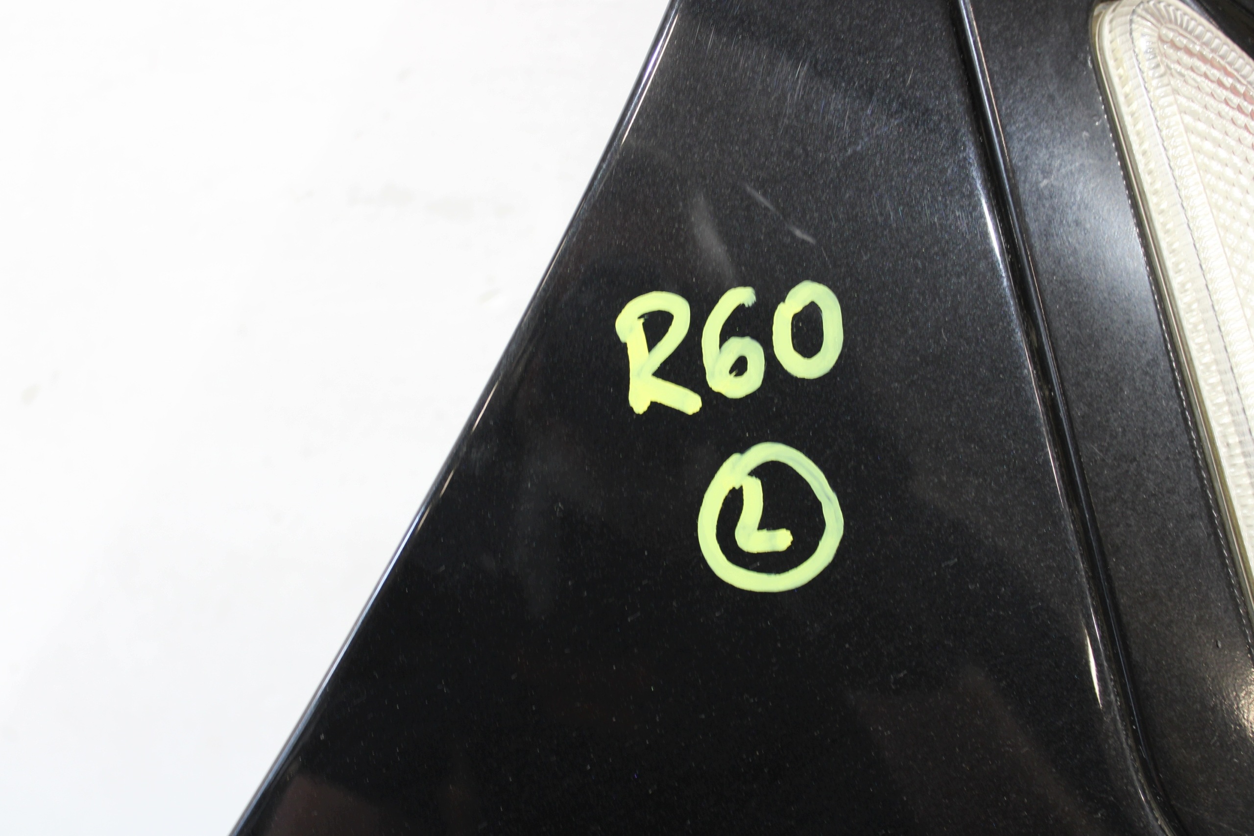 fender right front front MINI COUNTRYMAN R60 2.0D