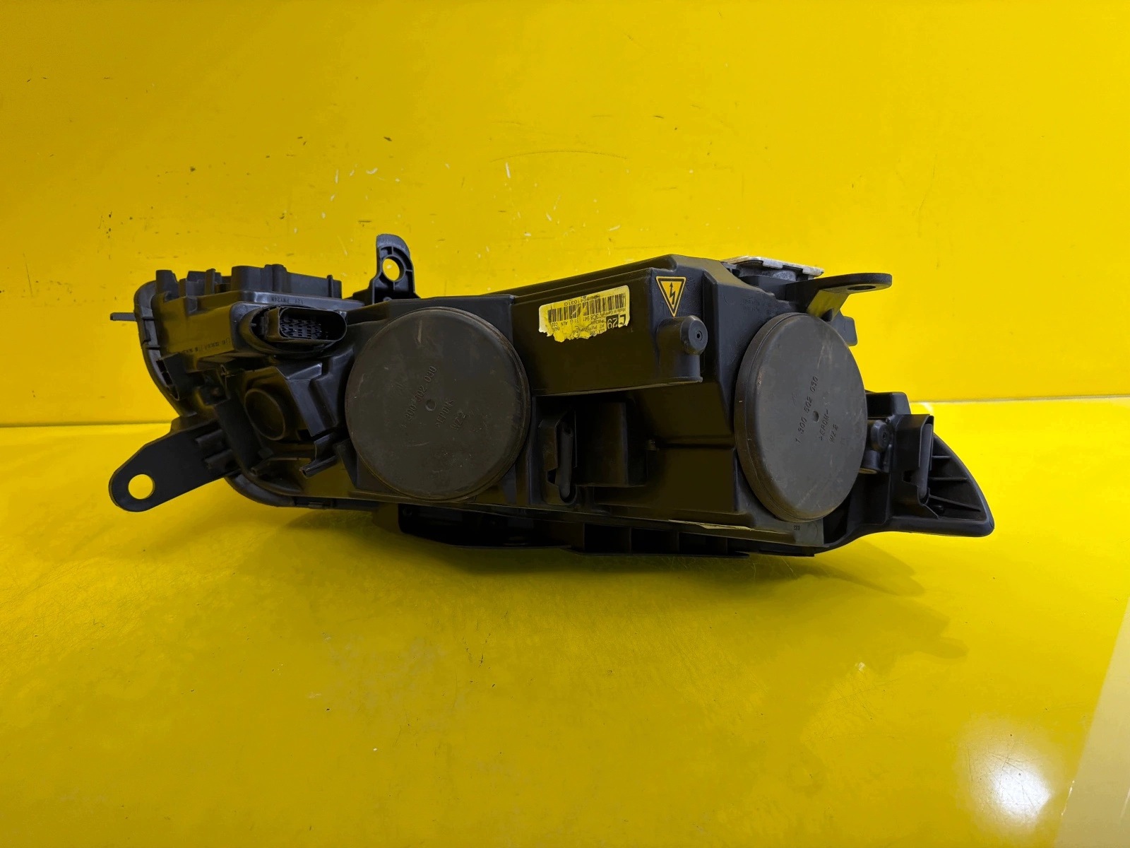 light left VW Passat CC Lift 3C8 12-16 Xenon 3C8941031G