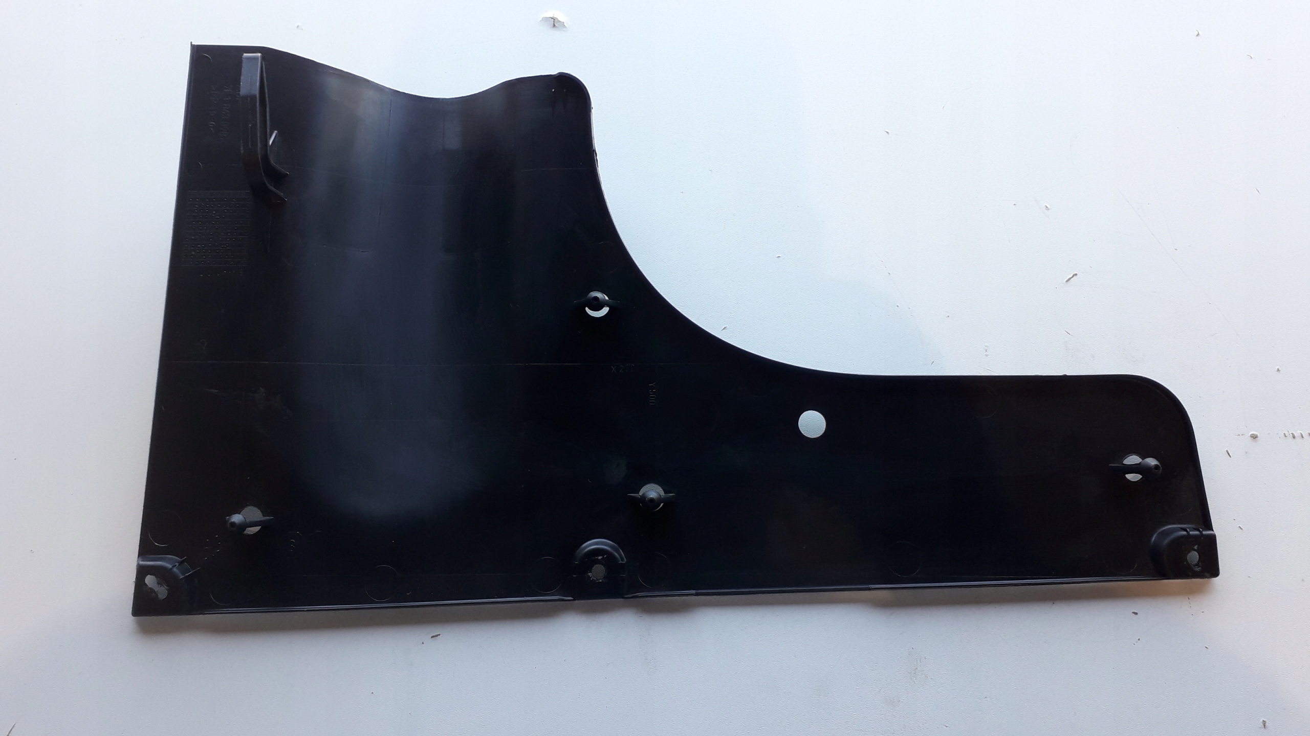 VW T6 Kryt Obal 7E1863098