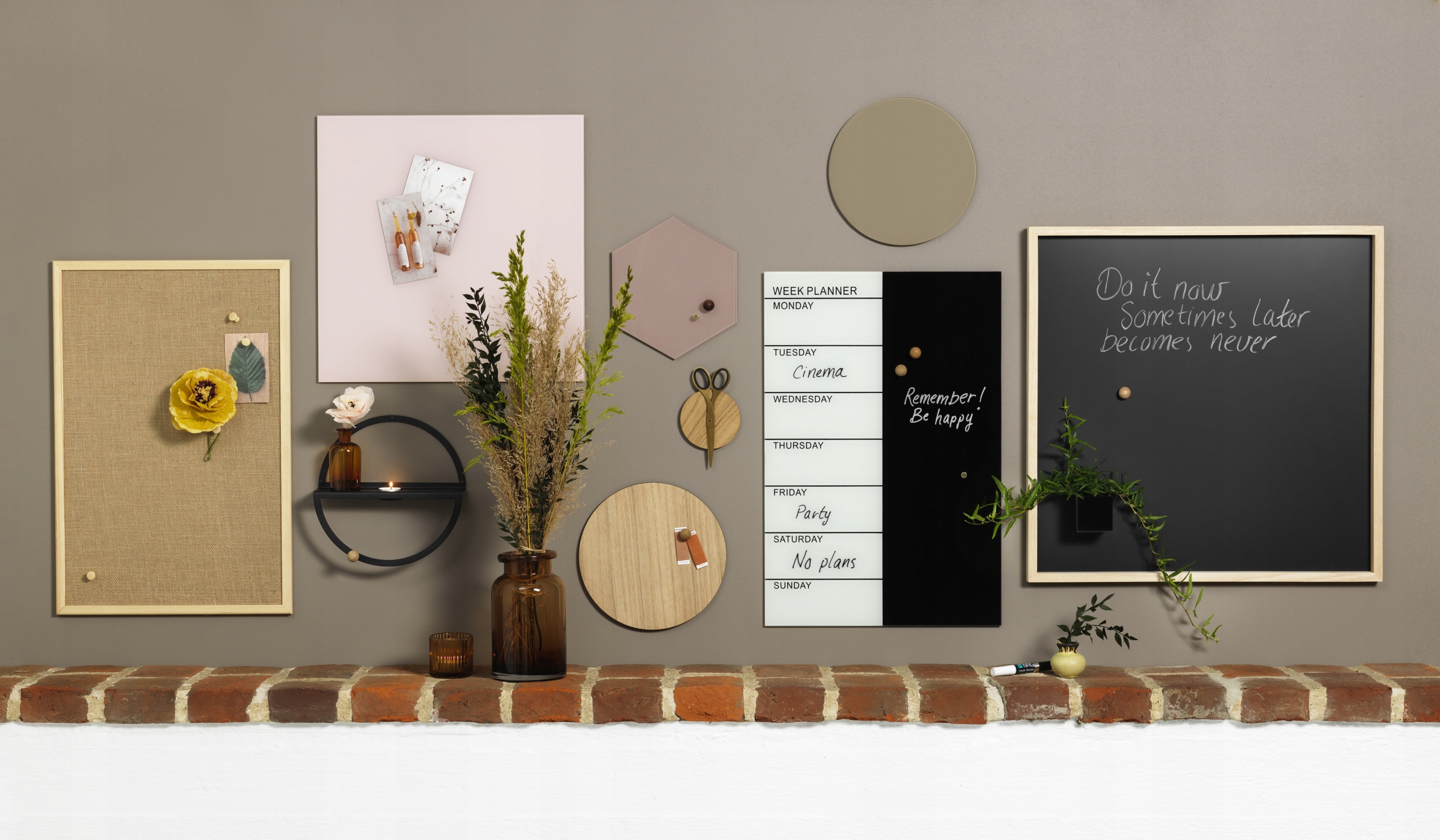 RÓŻANA heksagonalna TABLICA MAGNETYCZNA 21x24 NAGA Rodzaj tablicy inne