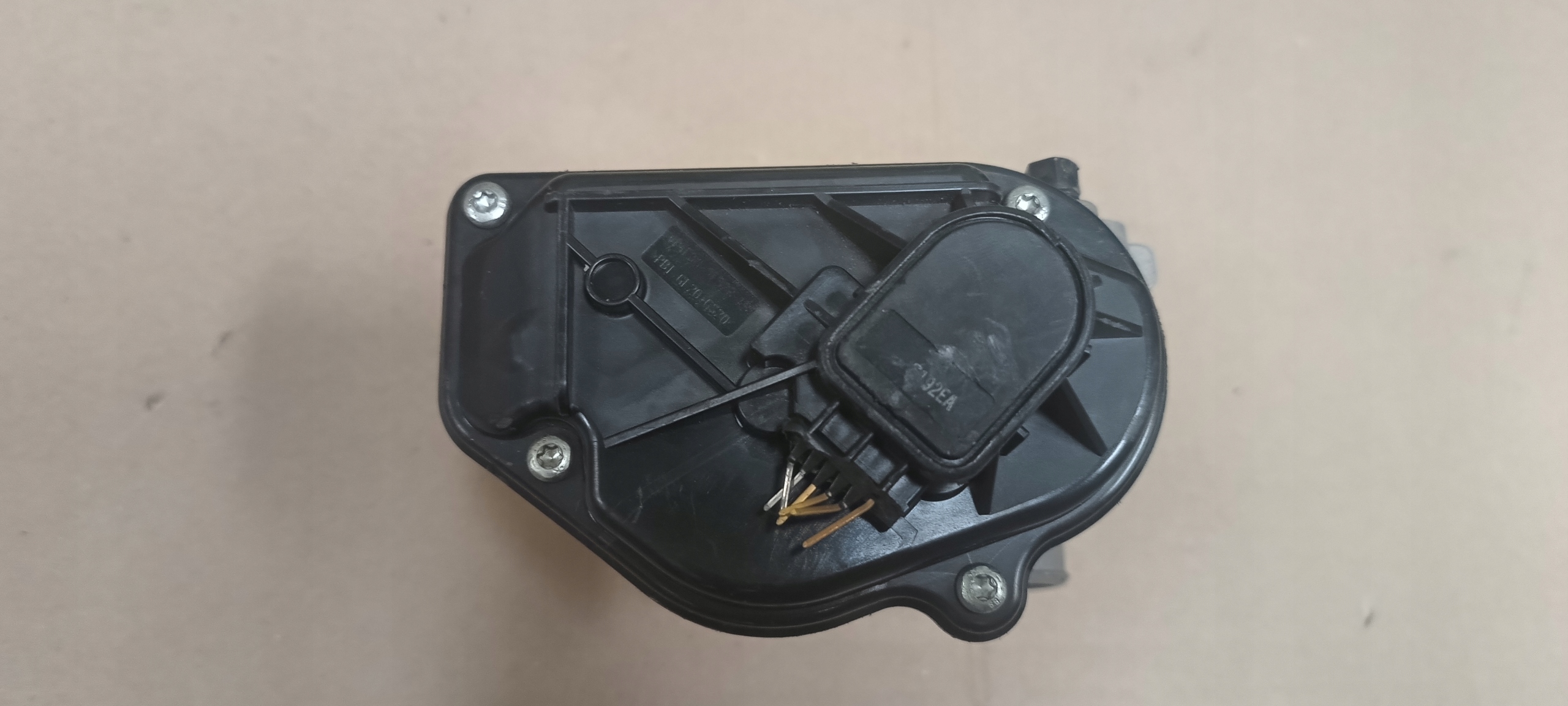 FORD VOLVO 1.8 16V, 2.0 16V Valvola a farfalla 4M5G-ED LF15
