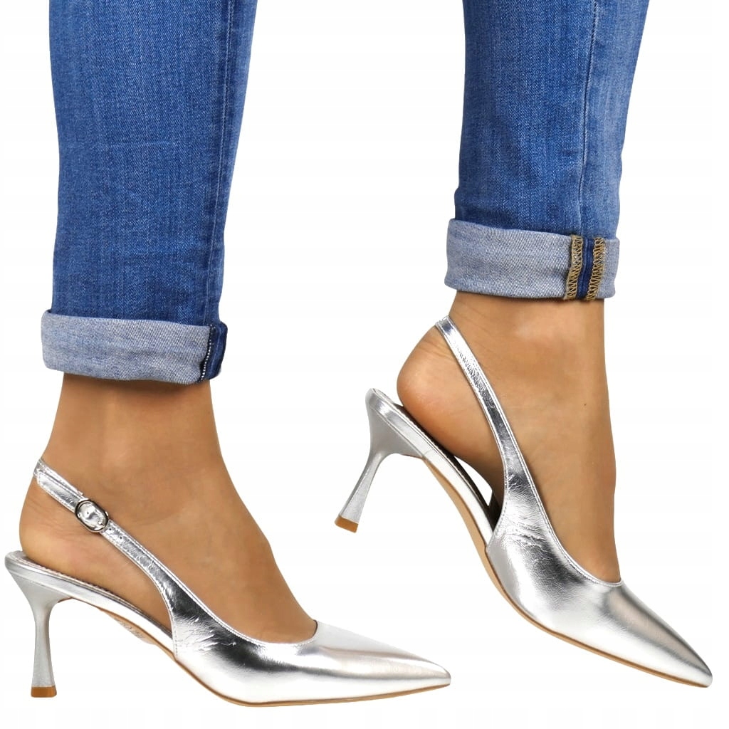 Stříbrné B Lesklé Lodičky Podpatky Bez Paty Boty Výstupní Sandály 41