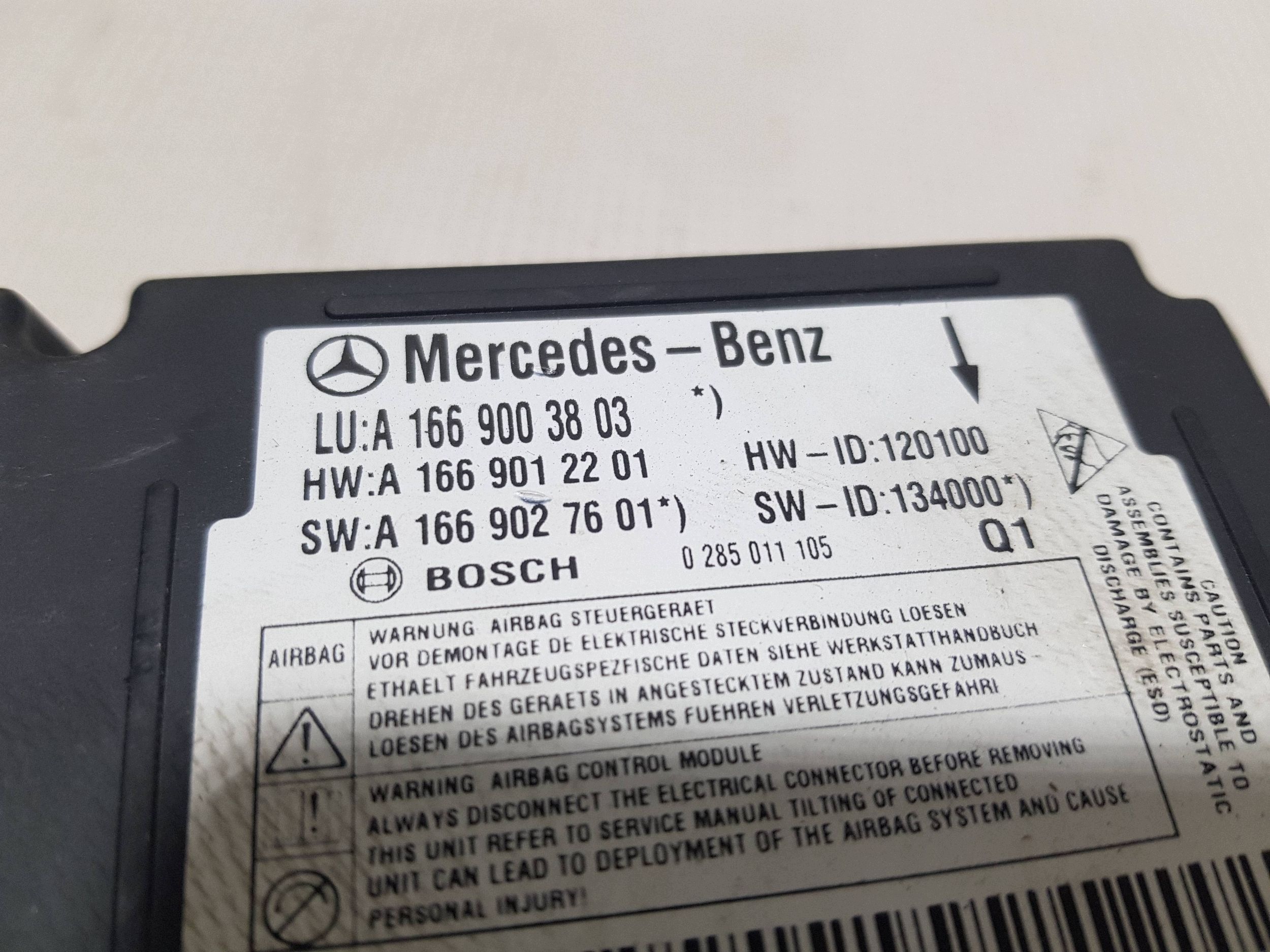 control unit module airbag Mercedes GL X166 ML W166 A1669003803