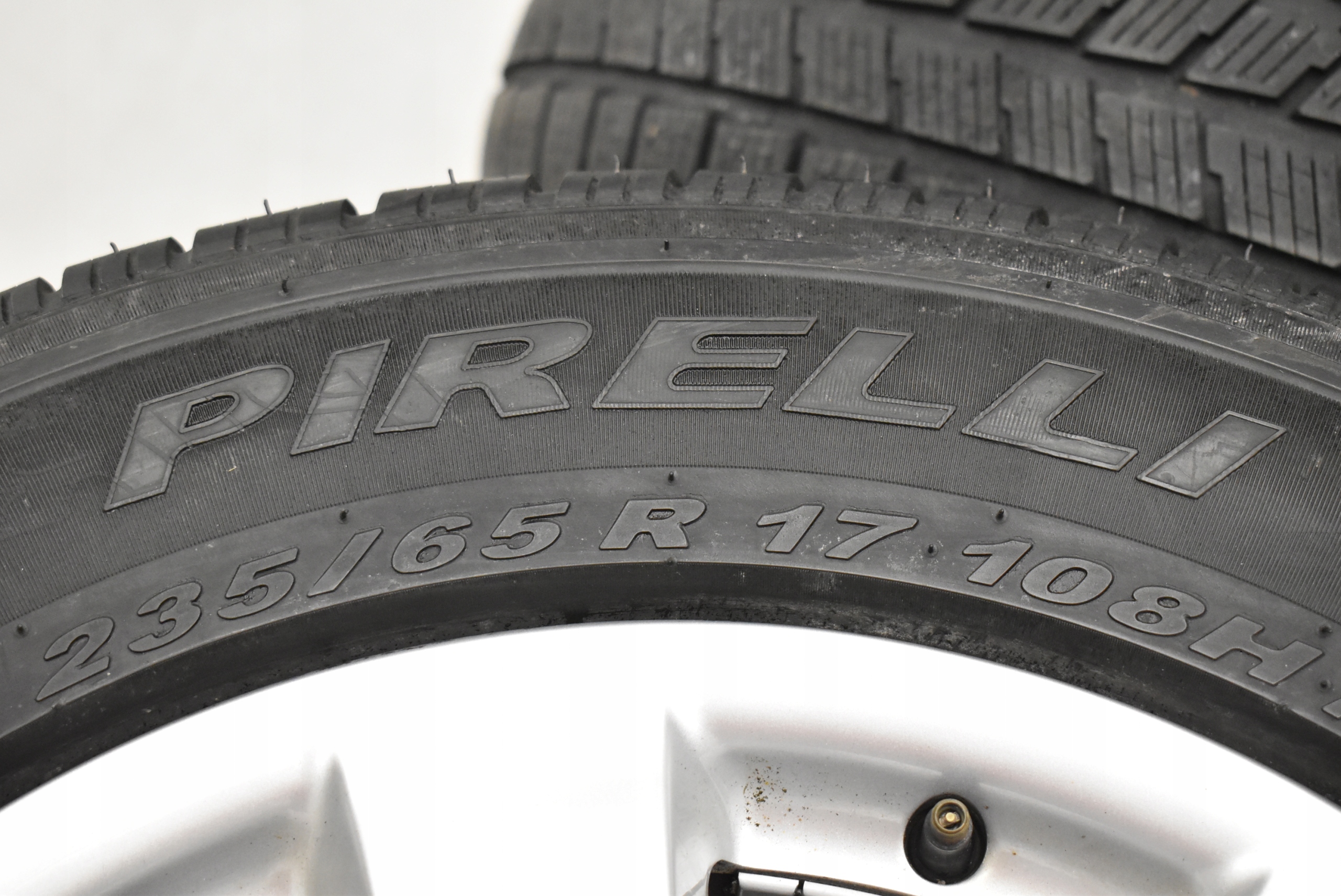 FELGA MERCEDES R KLASA 7,5x17 ET56 A2514011002 Szerokość felgi 7.5