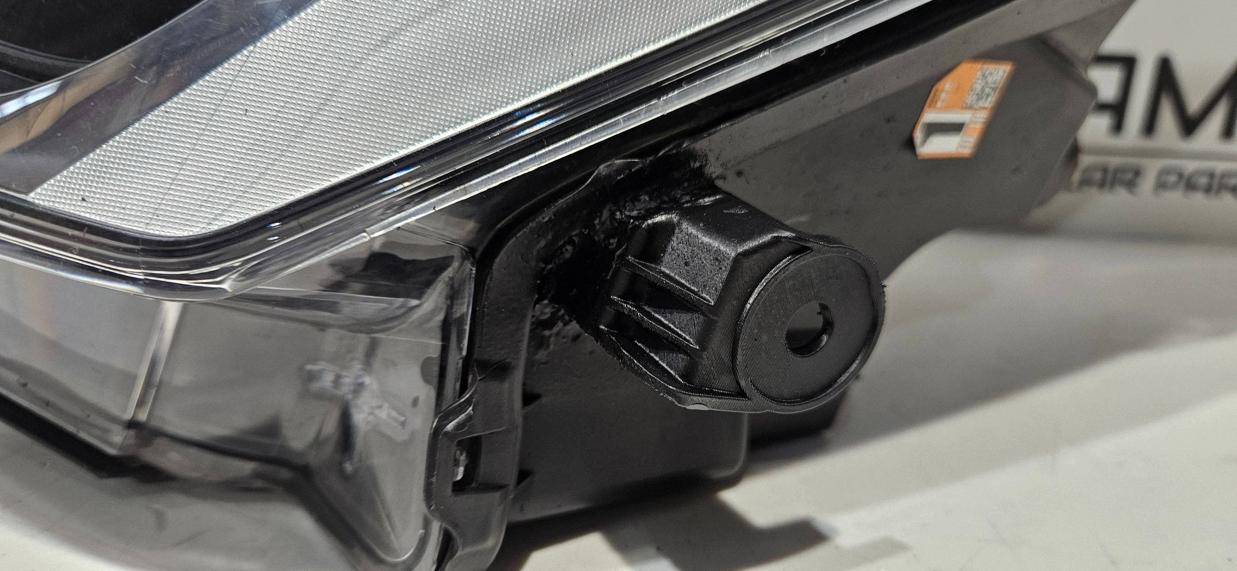 Reflektor left side Toyota Aygo AB40 KOITO0H27