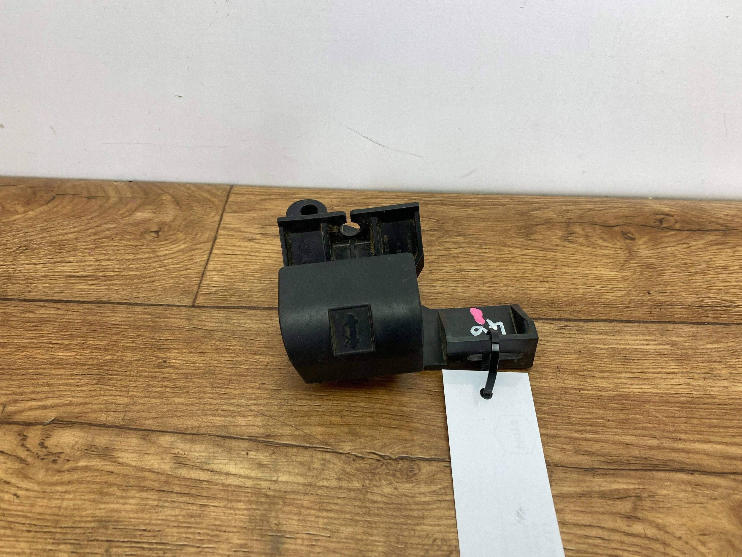 Levier cable ouverture capot du capot Ford F150 2015+
