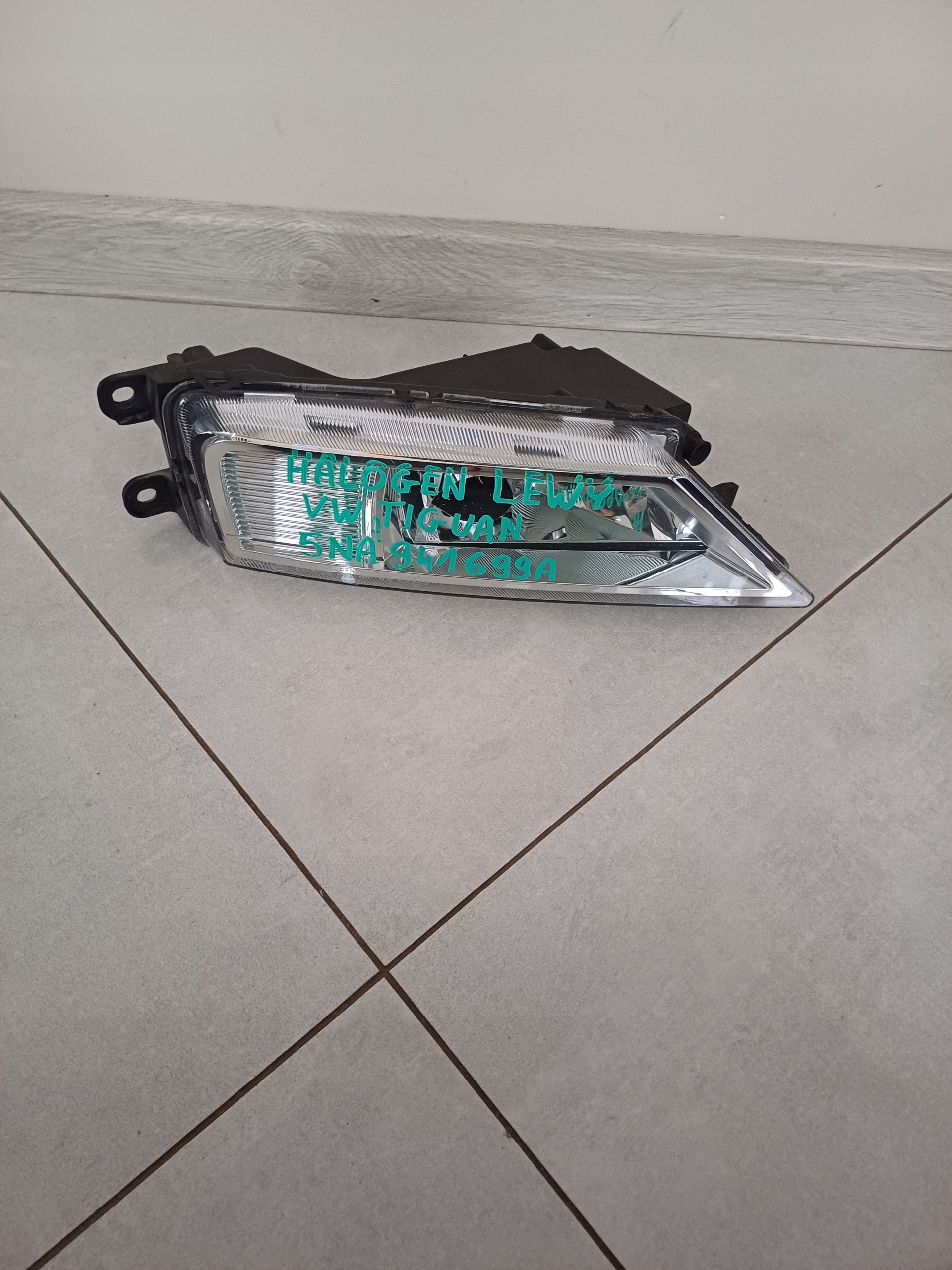 Nebelscheinwerfer links VW TIGUAN 5NA941699A