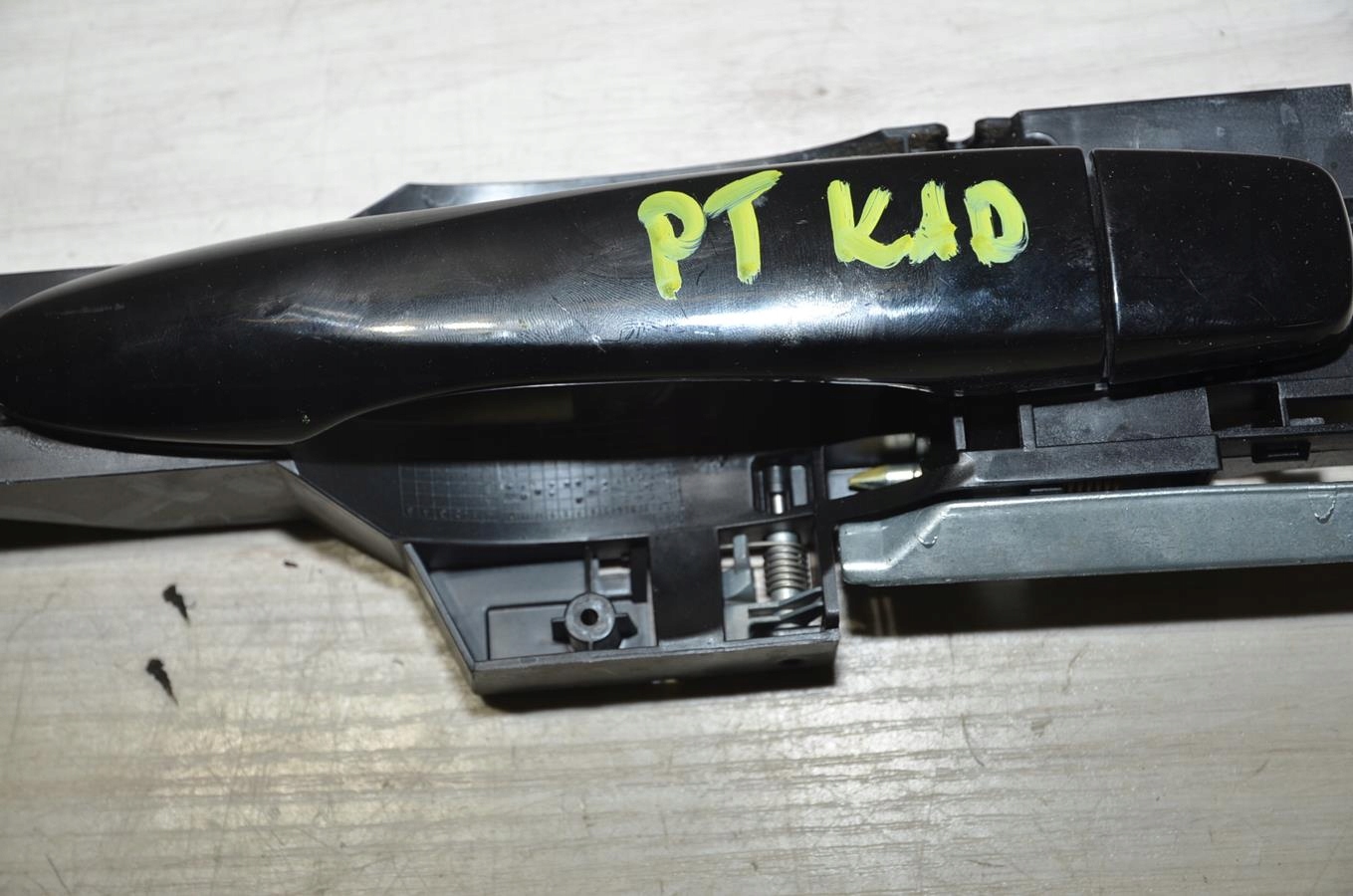 handle right rear part Renault Kadjar