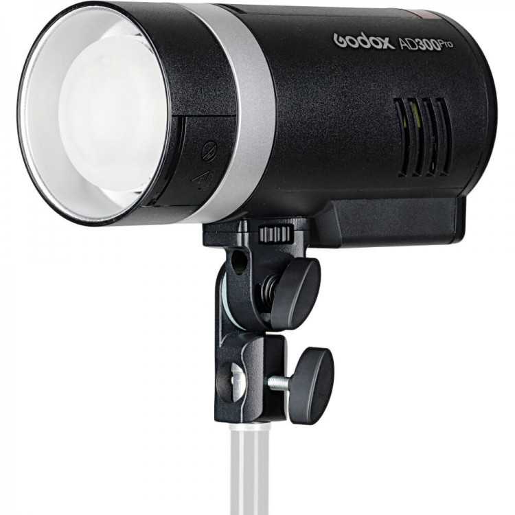 Godox AD300 Pro Ttl Lampa błyskowa przenośna plenerowa 300Ws