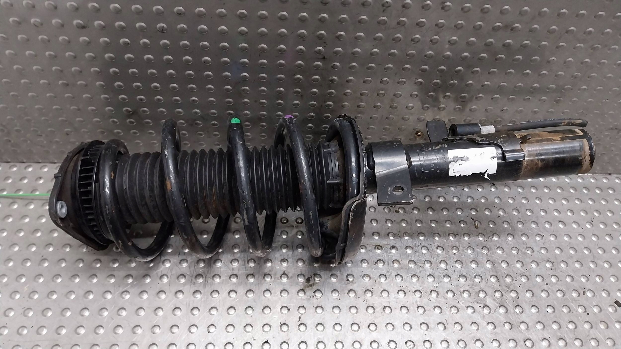 shock absorber left front AV61-18K001-ACE FORD C-MAX MK2 FOCUS MK3 2.0 TDCI