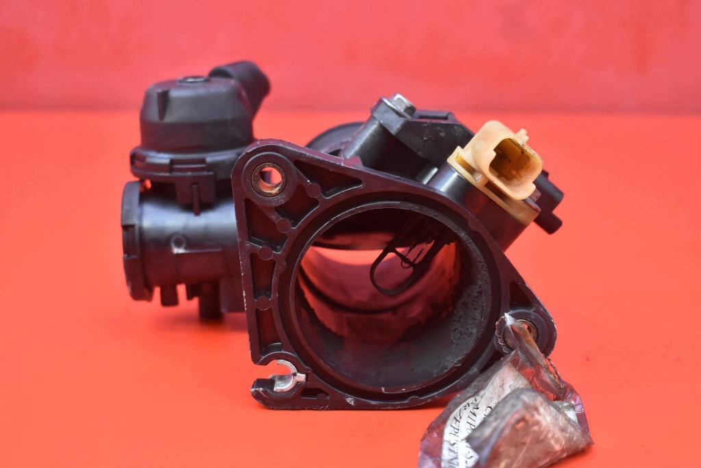 valvola a farfalla 9660110780 CITROEN C4 1 e 2.0 HDI 136 KM 04-08