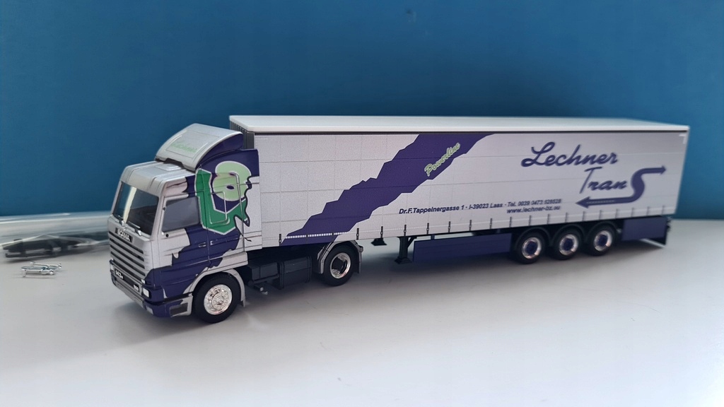 Herpa 313551 Scania 143 420 V8 Lechner Trans