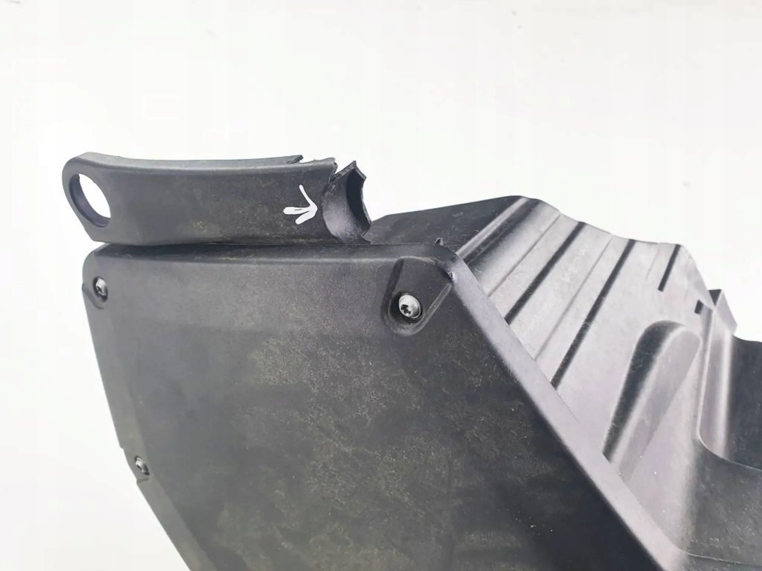 BMW 3 E90 E91 E92 E93 кабриолет 330i 2009r 3.0и N53 корпус салонного фильтра Воздух