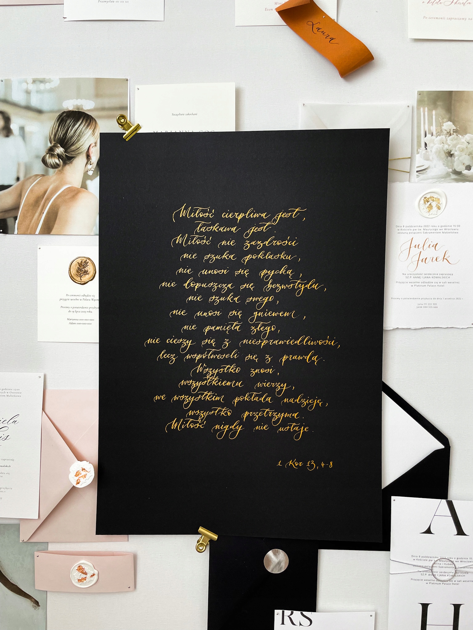 Prezent na ślub HYMN O MIŁOŚCI czarno-złoty A3 Szerokość produktu 29.7 cm