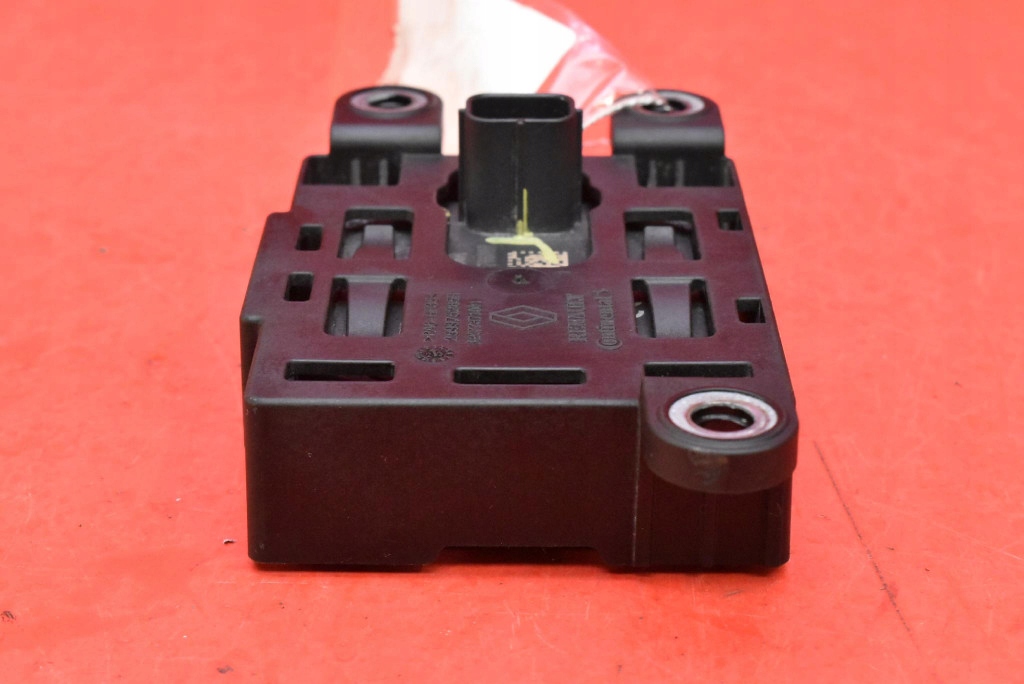 Sensor RADAR DISTRONIC 284476680R DACIA SANDERO 3 III 20-21