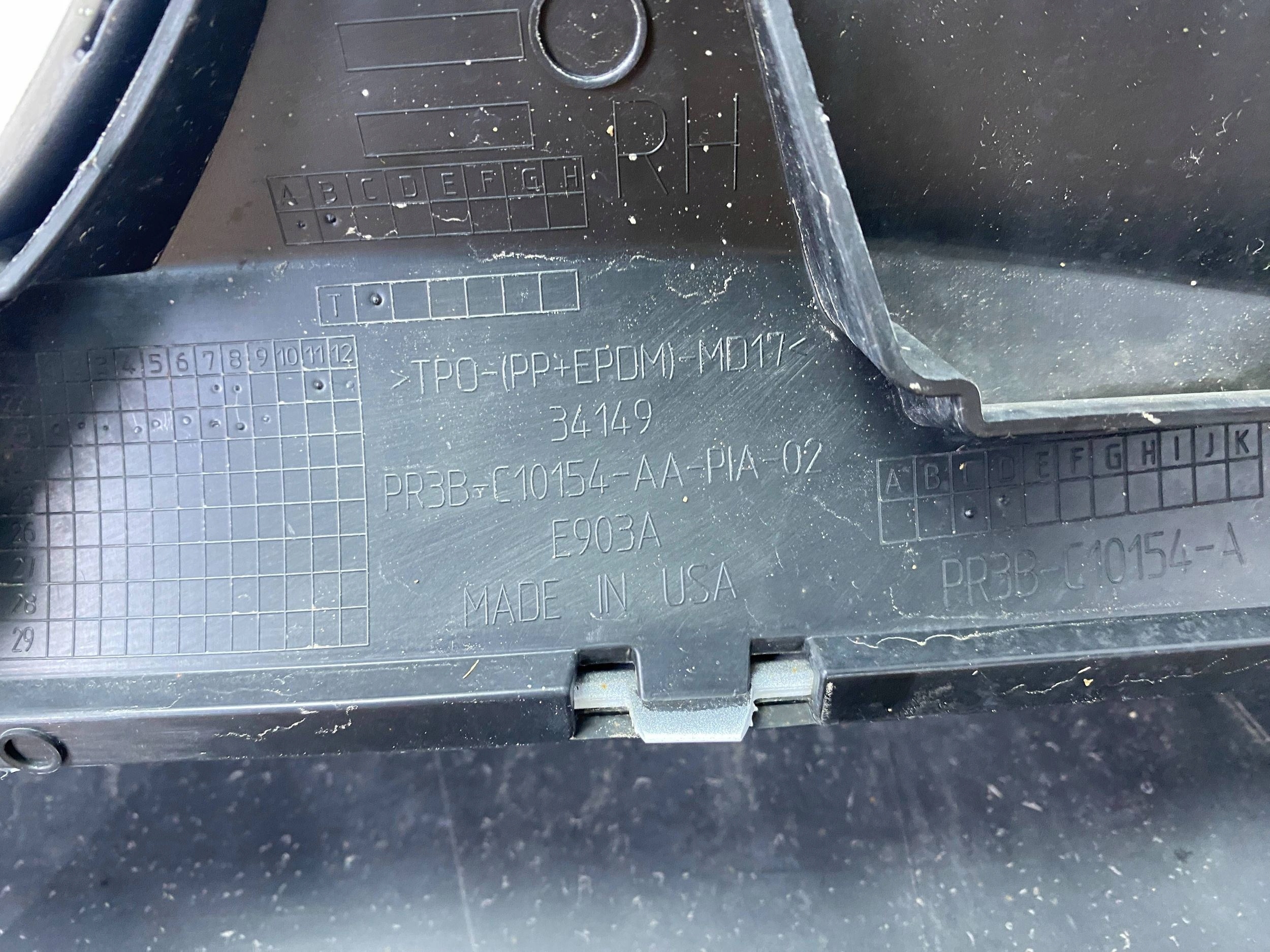cap threshold threshold right Ford Mustang VII MK7 S650 2024+
