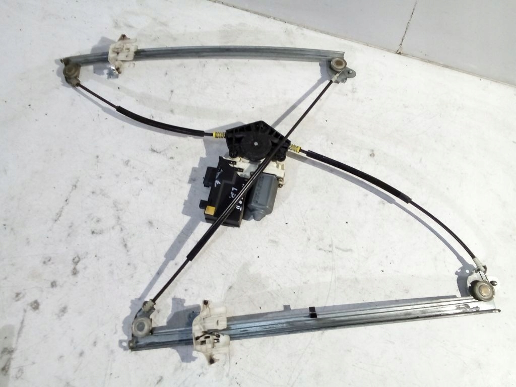 Fiat Ulysse II window regulator left front elektr