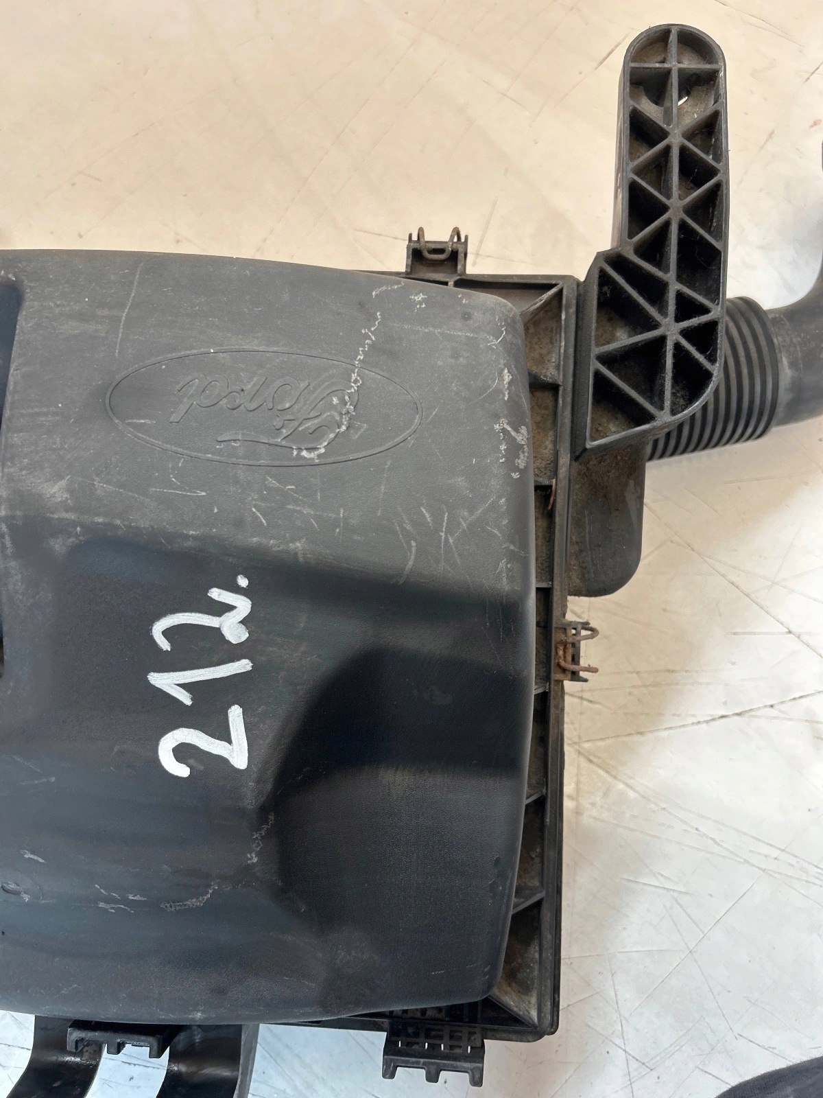 Gehäuse filter luft Ford Transit Cusotm Mk1