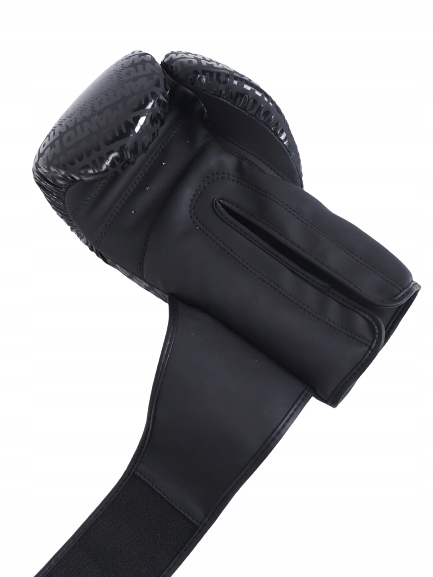 MANTO RĘKAWICE BOKSERSKIE SPARINGOWE TRENINGOWE CZARNE LOGO PRIME 2.0 Model RĘKAWICE SPARINGOWE TRENINGOWE PRIME 2