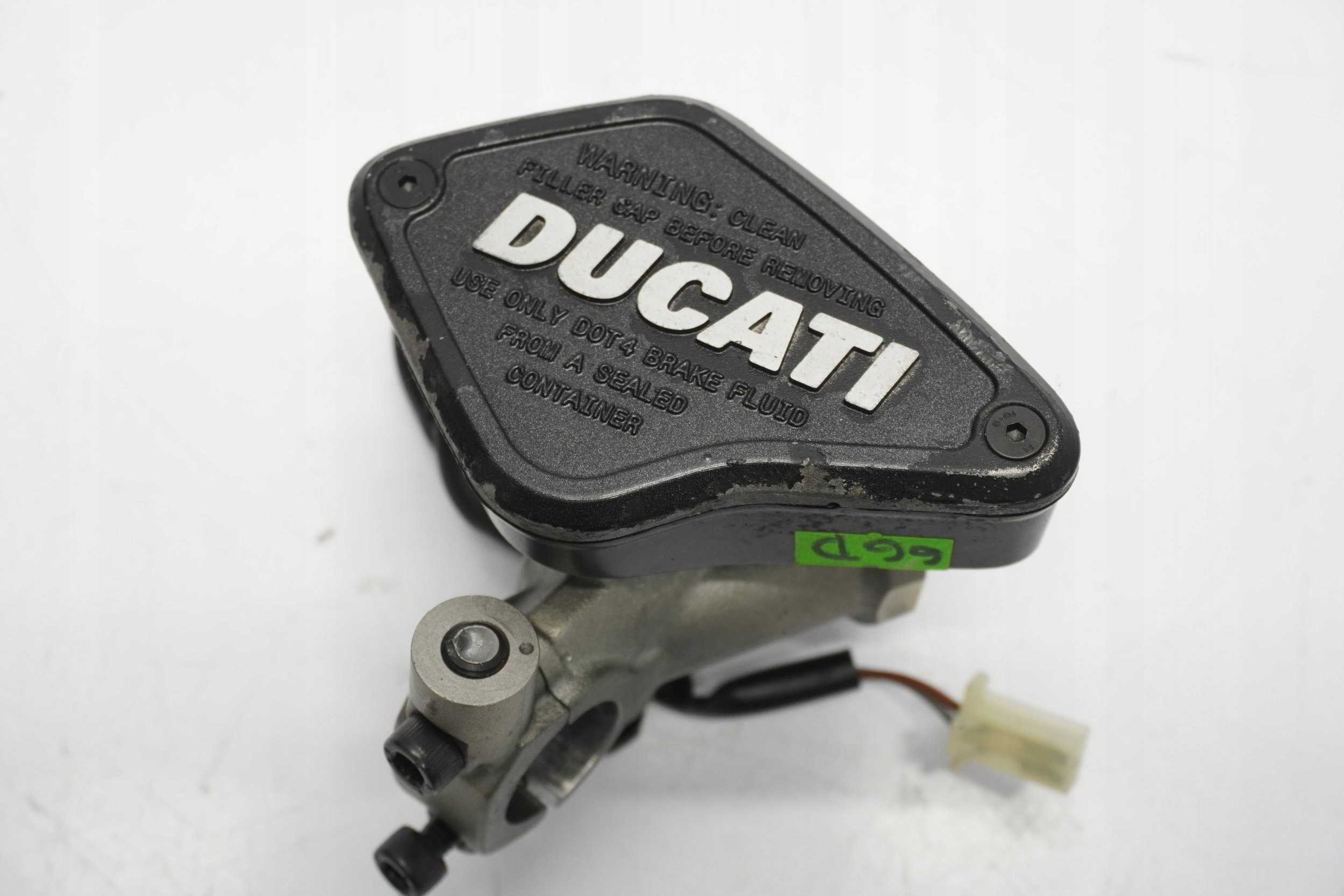 DUCATI DIAVEL 1200 14-15 POMPA HAMULCOWA PRZÓD